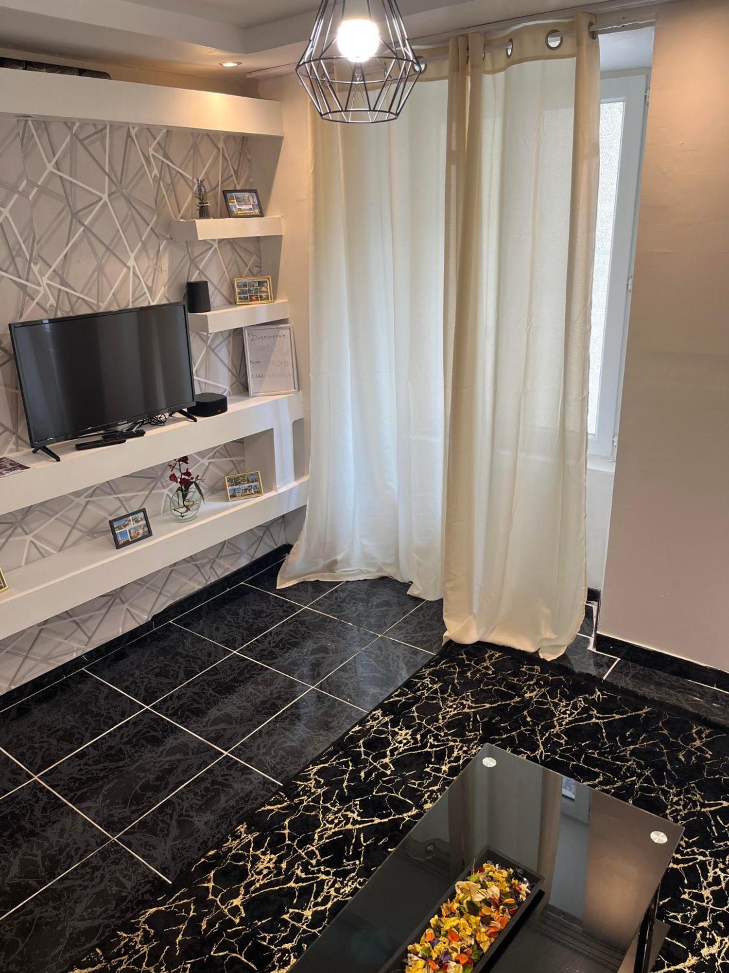 Appartement Numero 1 Diamant Saint-Junien Exteriör bild