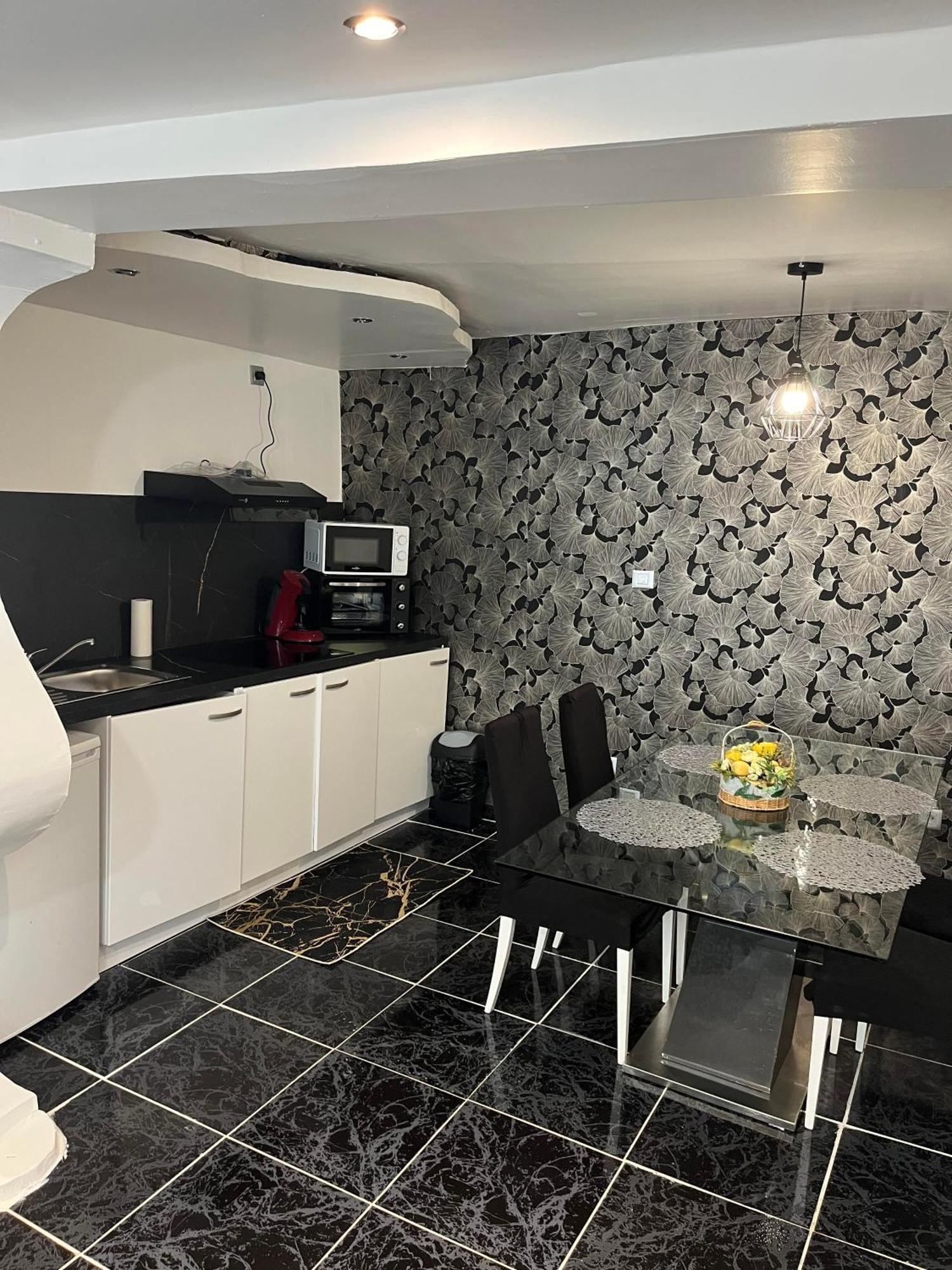 Appartement Numero 1 Diamant Saint-Junien Exteriör bild